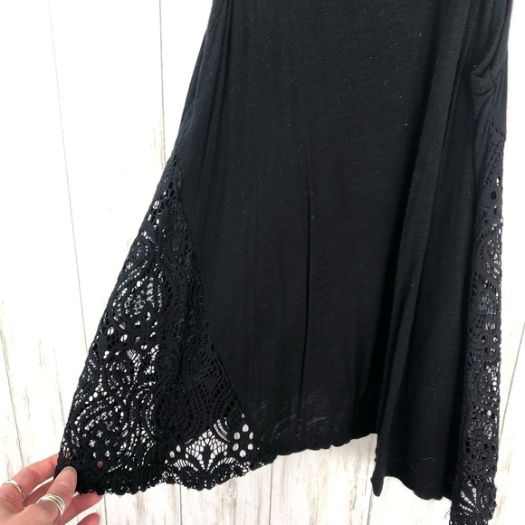 LF Emma and Sam black crochet cut out tank - Picture 2 of 5